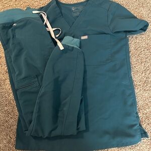 Figs Caribbean scrubs